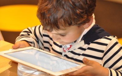 Des tablettes pour les familles d’enfants handicapés